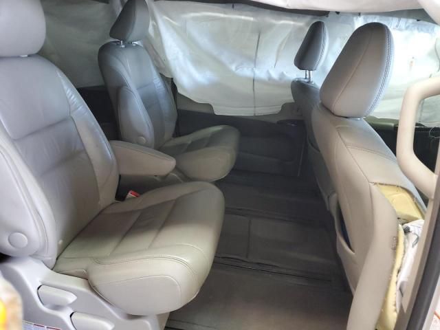 2016 Toyota Sienna XLE