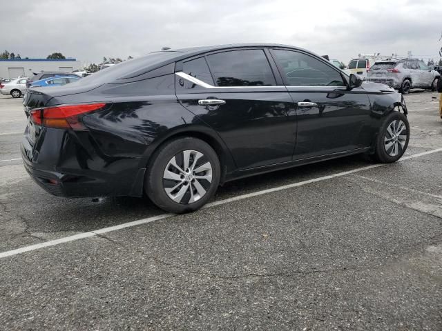 2019 Nissan Altima S