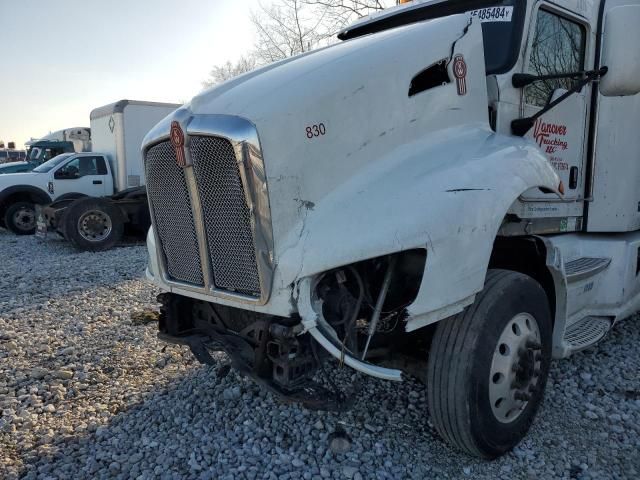 2015 Kenworth Construction T660