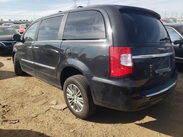 2014 Chrysler Town & Country Touring L