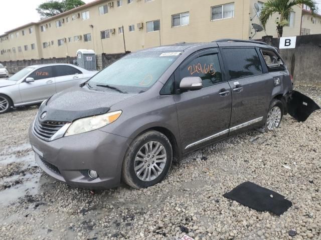 2013 Toyota Sienna XLE