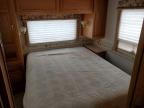 2001 Winnebago 2001 Workhorse Custom Chassis Motorhome Chassis P3