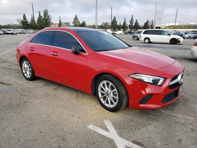 2019 Mercedes-Benz A 220