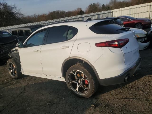 2023 Alfa Romeo Stelvio TI