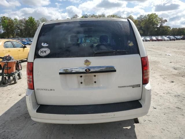 2010 Chrysler Town & Country Touring