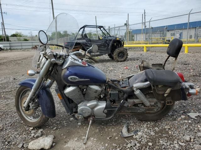 2002 Honda VT750 CDD