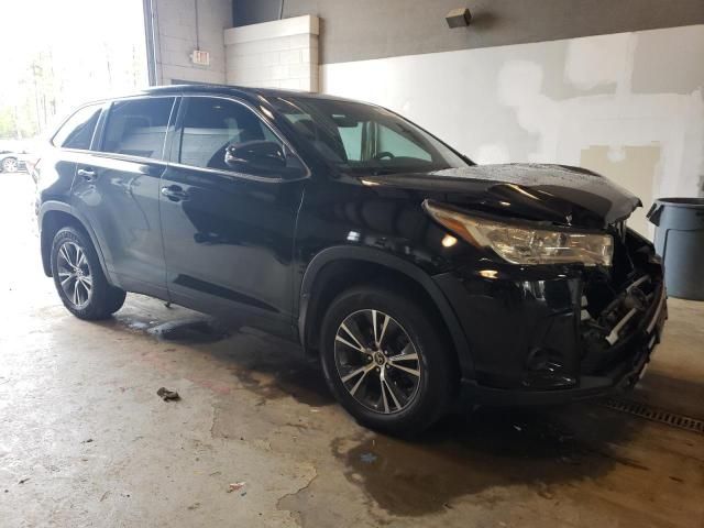 2018 Toyota Highlander LE