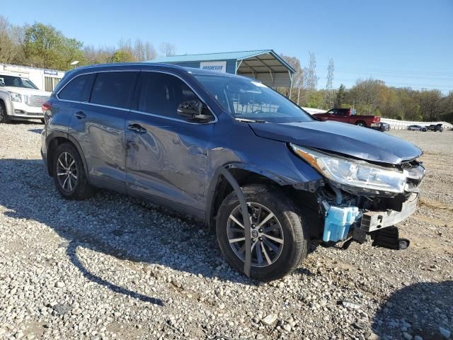 2018 Toyota Highlander SE