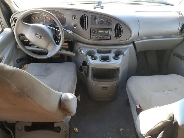 2005 Ford Econoline E250 Van