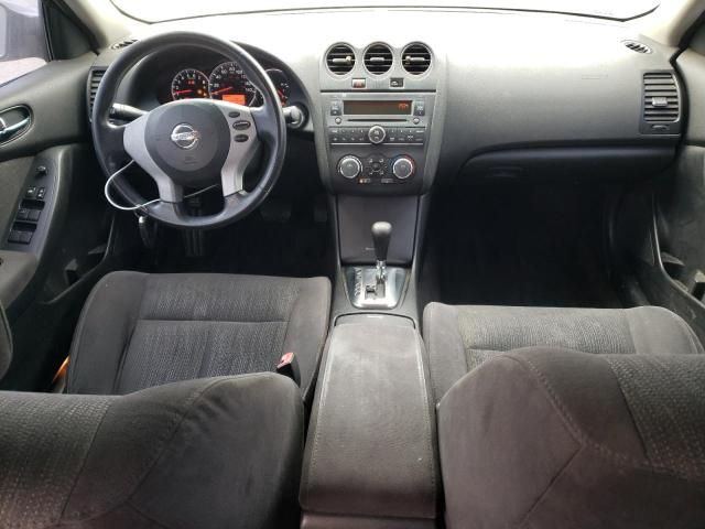 2011 Nissan Altima Base