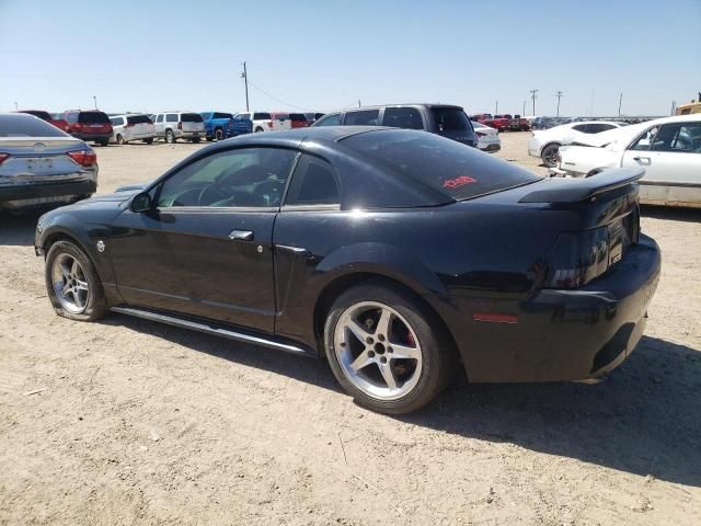 2004 Ford Mustang