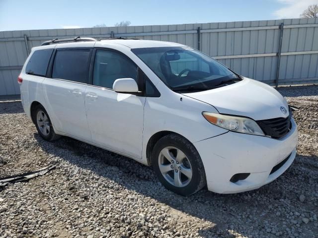 2012 Toyota Sienna LE