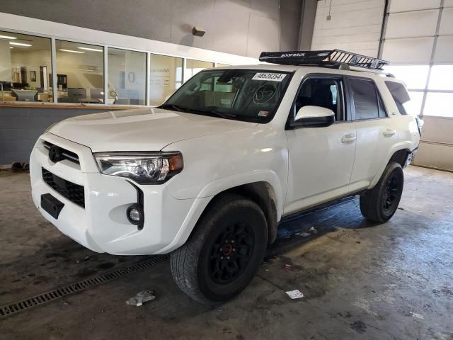 2023 Toyota 4runner SE