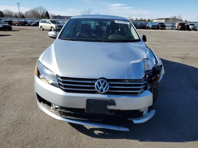 2014 Volkswagen Passat SE