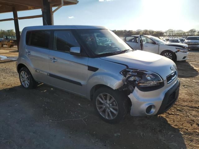 2013 KIA Soul +