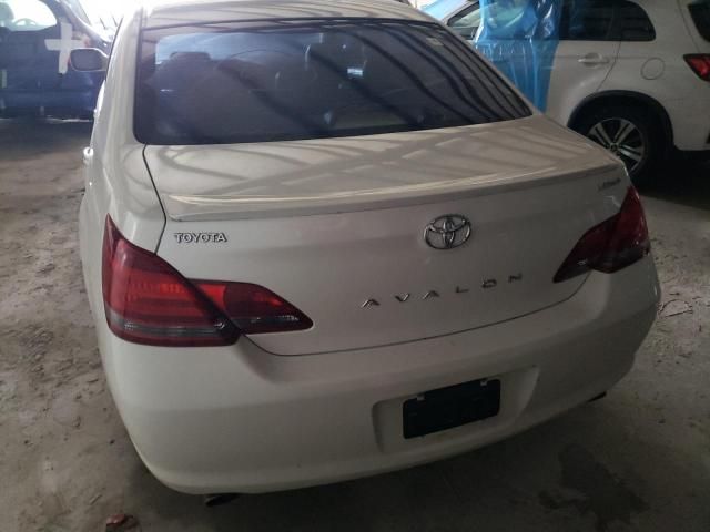 2008 Toyota Avalon XL