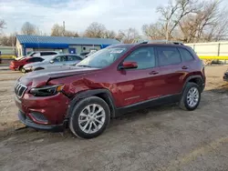 Salvage cars for sale from Copart Wichita, KS: 2020 Jeep Cherokee Latitude