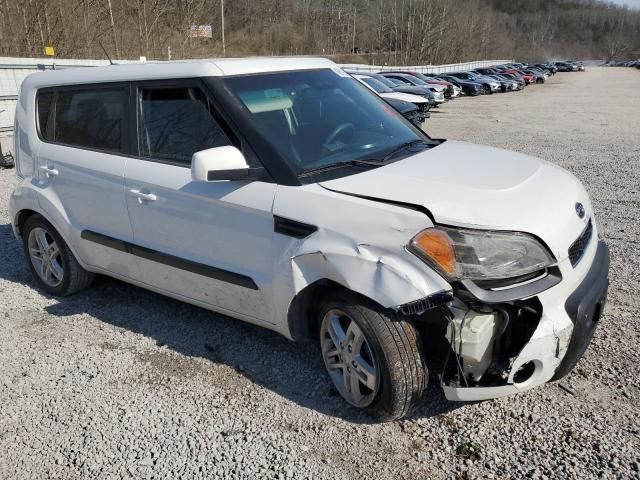 2011 KIA Soul +