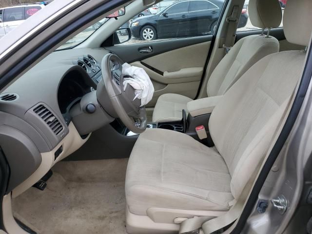 2012 Nissan Altima Base