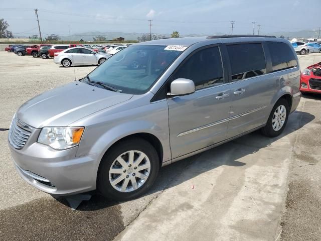 2014 Chrysler Town & Country Touring