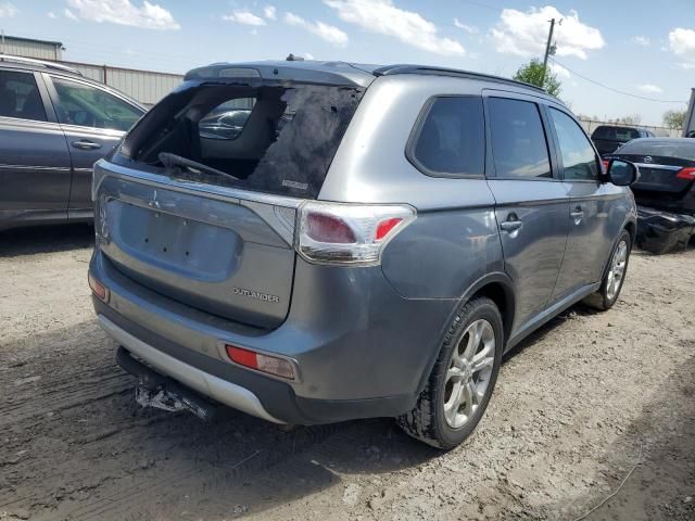 2015 Mitsubishi Outlander SE