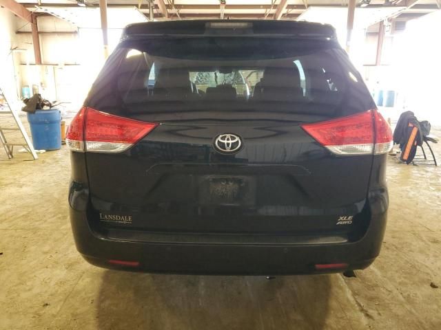 2012 Toyota Sienna XLE