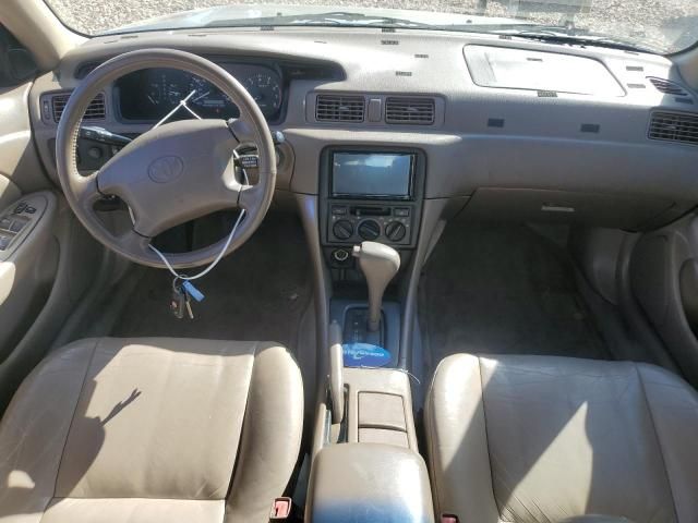 1999 Toyota Camry LE