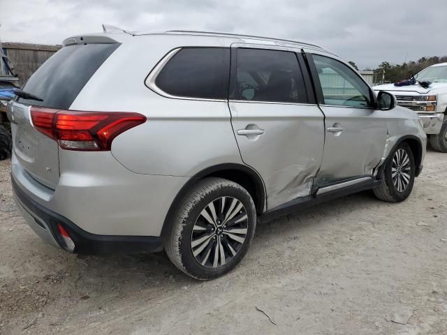 2020 Mitsubishi Outlander SE