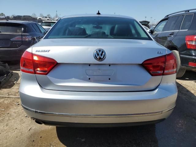 2012 Volkswagen Passat SEL