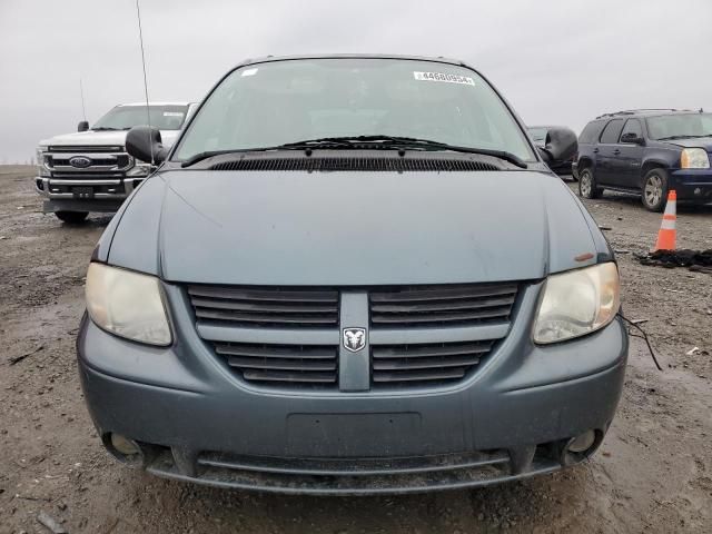 2005 Dodge Grand Caravan SXT