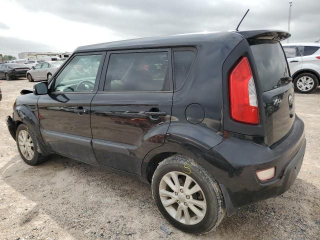 2013 KIA Soul +