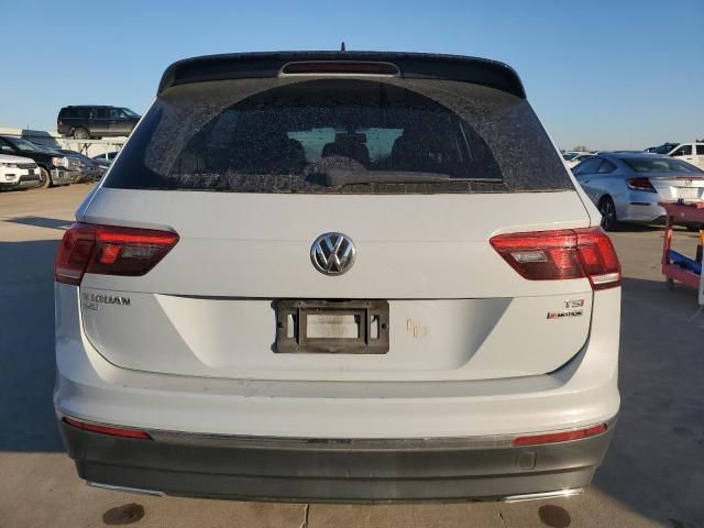 2018 Volkswagen Tiguan SE