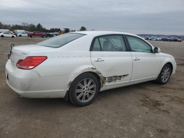 2010 Toyota Avalon XL