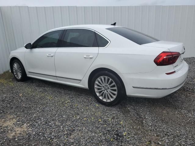 2017 Volkswagen Passat SE