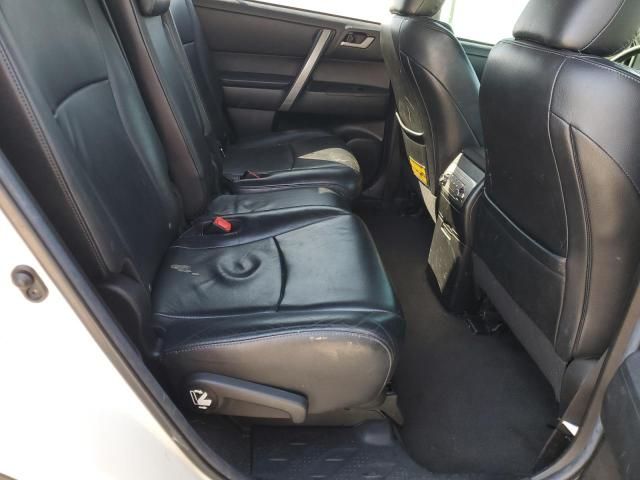 2013 Toyota Highlander Base