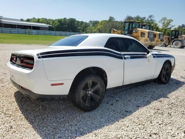 2015 Dodge Challenger SXT