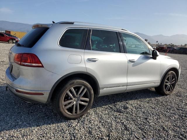 2015 Volkswagen Touareg V6