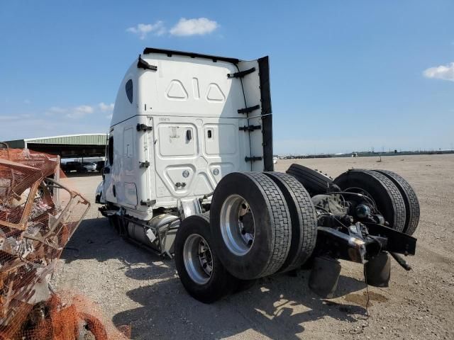 2023 Freightliner Cascadia 126