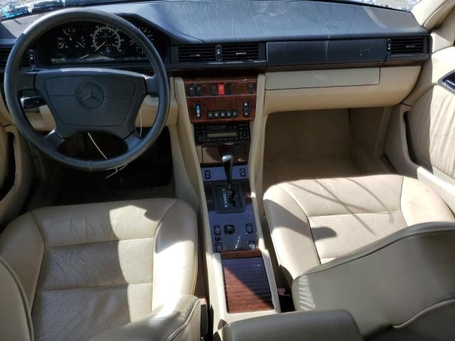 1995 Mercedes-Benz E 300D