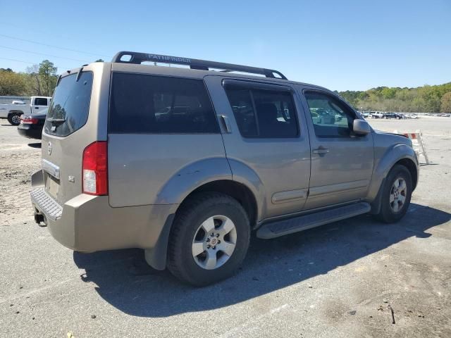 2007 Nissan Pathfinder LE