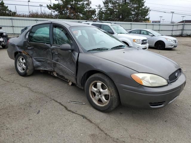 2005 Ford Taurus SE