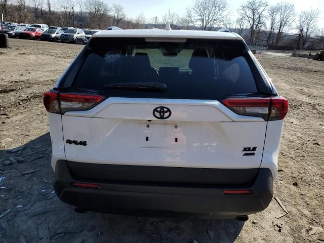 2022 Toyota Rav4 XLE