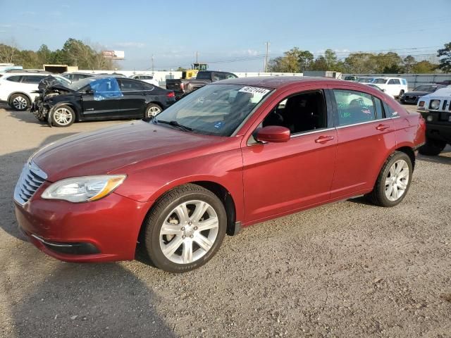 2013 Chrysler 200 Touring