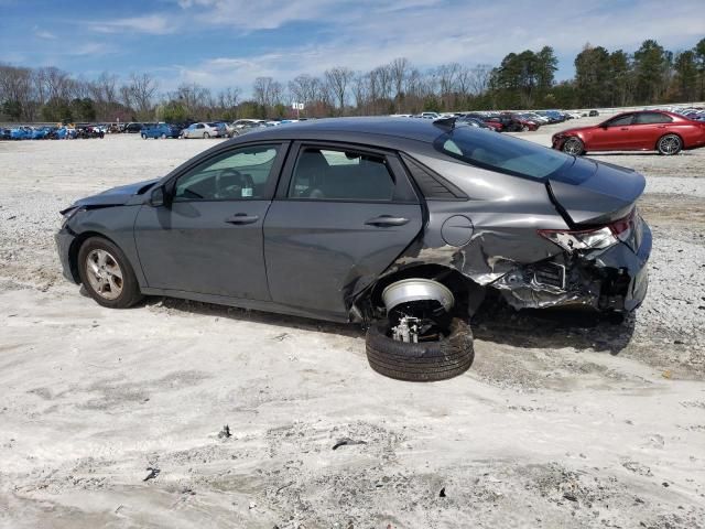 2023 Hyundai Elantra SE