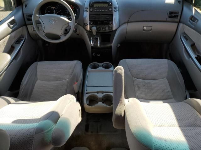 2008 Toyota Sienna CE