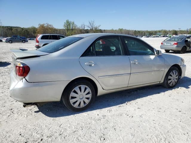 2005 Toyota Camry LE