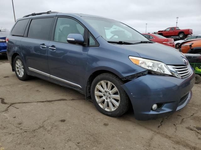 2013 Toyota Sienna XLE