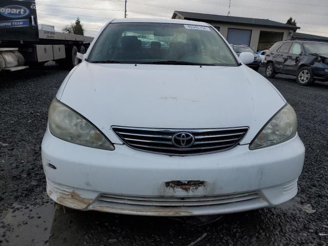 2005 Toyota Camry LE