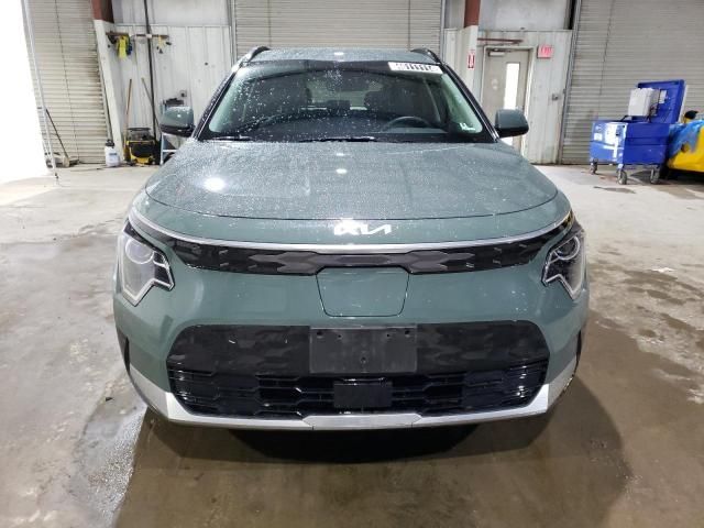 2023 KIA Niro Wind