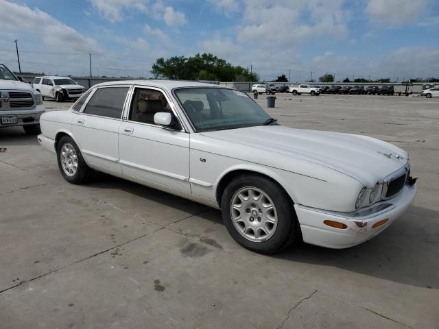 2000 Jaguar XJ8